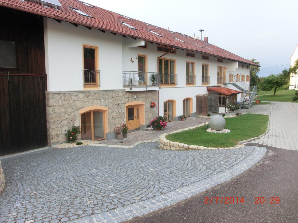 Bio Ferienhof Heiler Feldkirchen-Westerham Exteriör bild