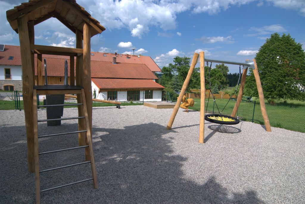 Bio Ferienhof Heiler Feldkirchen-Westerham Exteriör bild