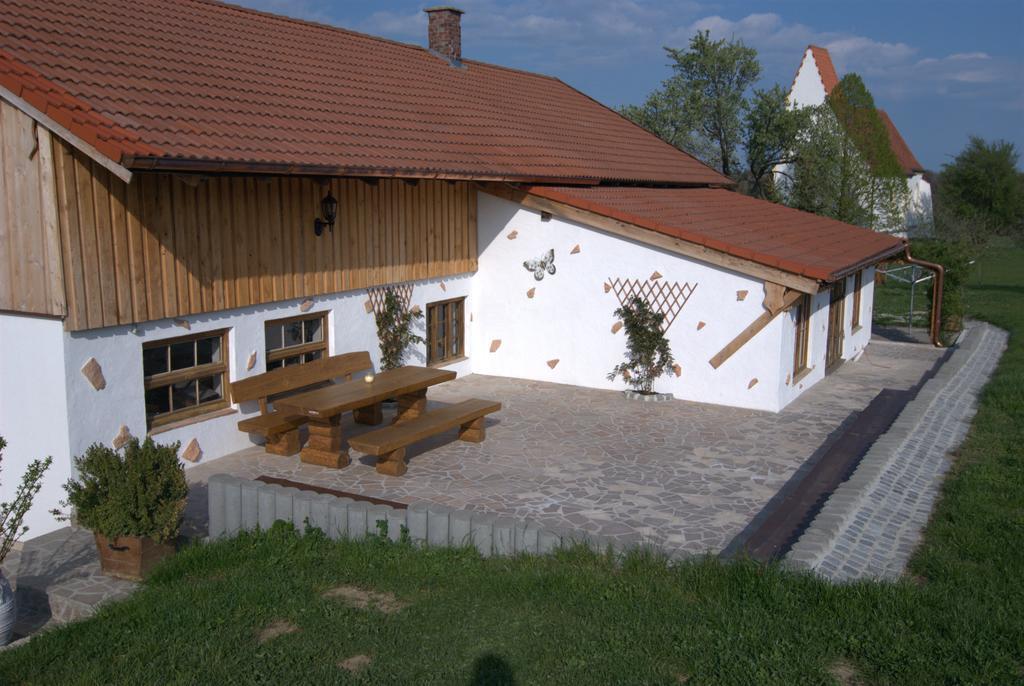 Bio Ferienhof Heiler Feldkirchen-Westerham Exteriör bild