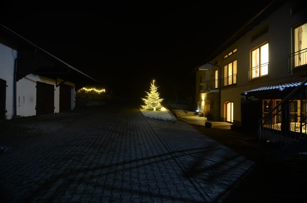 Bio Ferienhof Heiler Feldkirchen-Westerham Exteriör bild