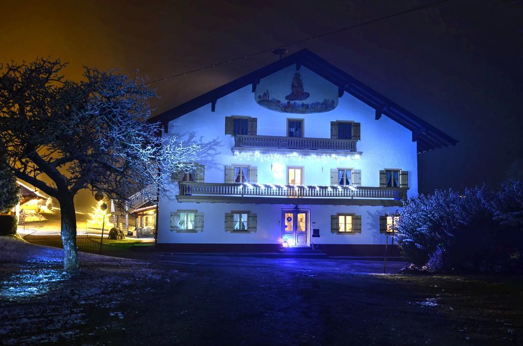 Bio Ferienhof Heiler Feldkirchen-Westerham Exteriör bild