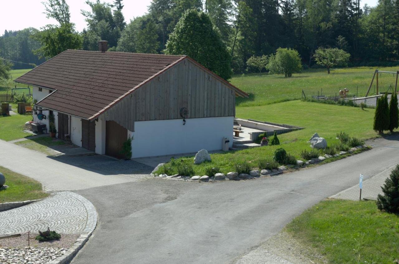 Bio Ferienhof Heiler Feldkirchen-Westerham Exteriör bild
